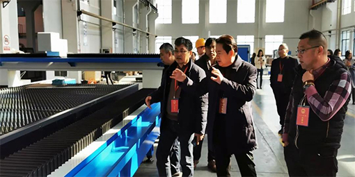 東港鎮(zhèn)區(qū)、鎮(zhèn)人大代表、政協(xié)委員視察洲翔企業(yè)共謀經(jīng)濟(jì)社會(huì)發(fā)展新局面