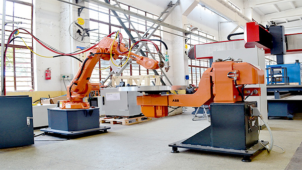 洲翔光纖激光切割機(jī)開啟機(jī)械制造新時(shí)代